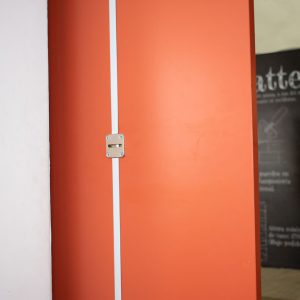 TENSOR PARA PUERTA CORREDIZA CON TAPA BLANCA 1988 MM